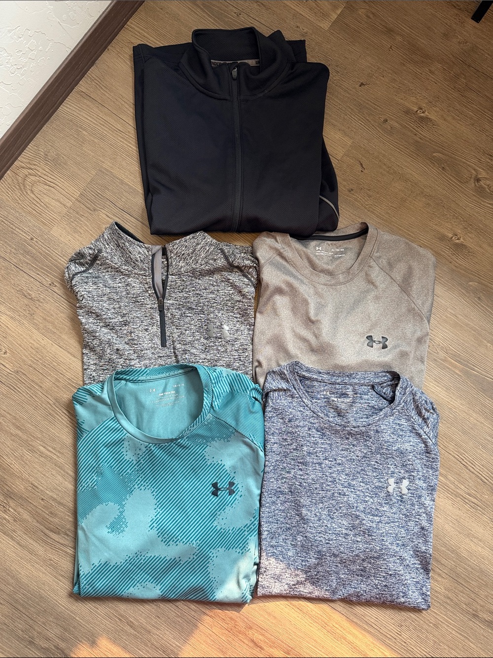 Under Armour Men’s Performance Tops Bundle